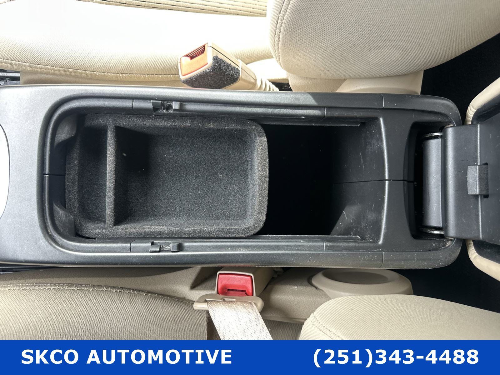 Used 2020 Dodge Journey SE FWD image 25