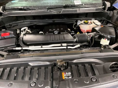 Used 2023 Chevrolet Silverado 1500 LT AWD/4WD image 29