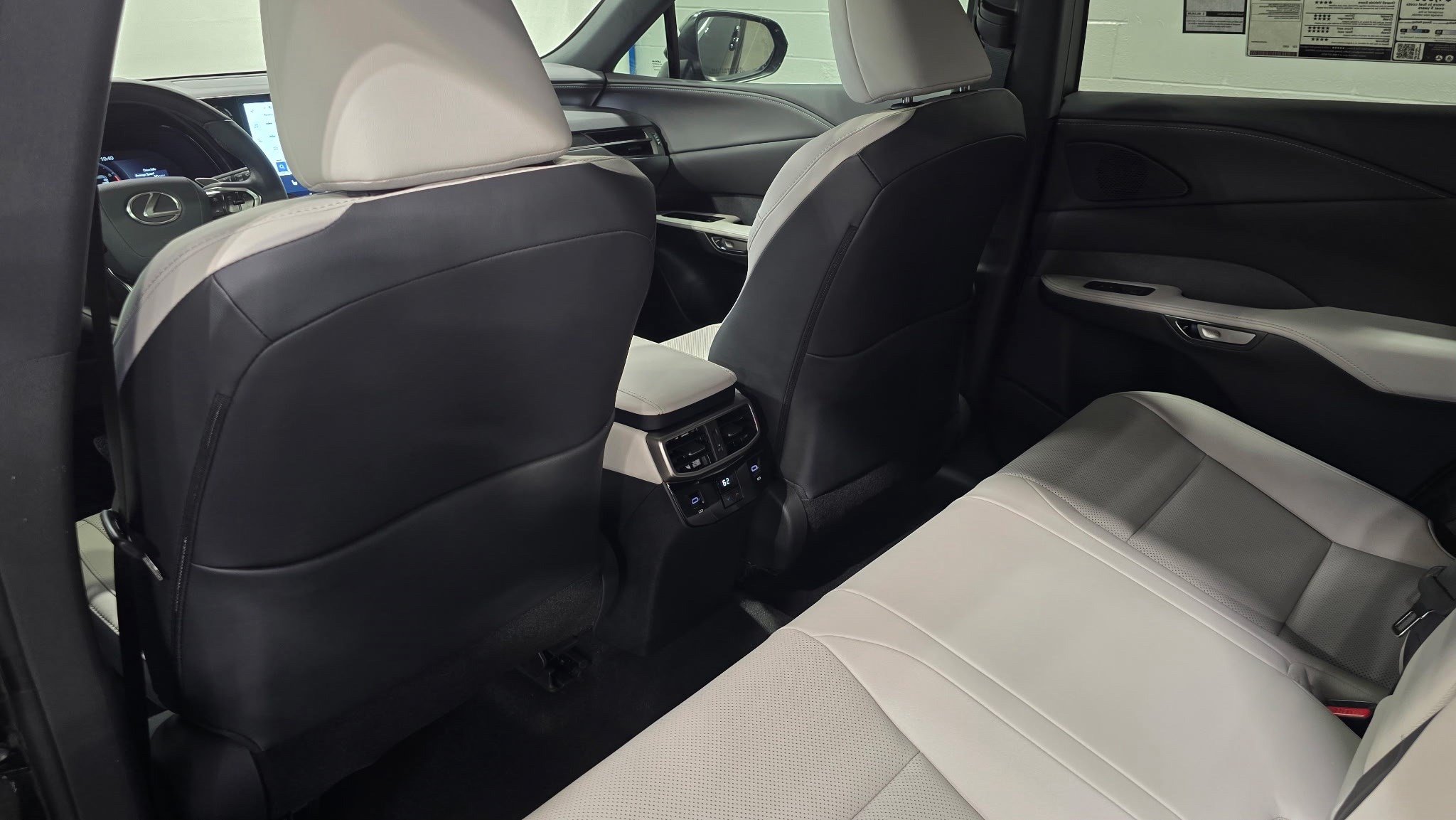 New 2026 Lexus RX 350 Premium w/ Convenience Package FWD image 34