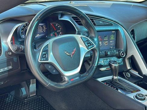 Used 2017 Chevrolet Corvette Z06 RWD image 13
