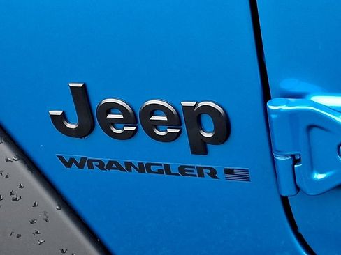 Used 2026 Jeep Wrangler Sport AWD/4WD image 30