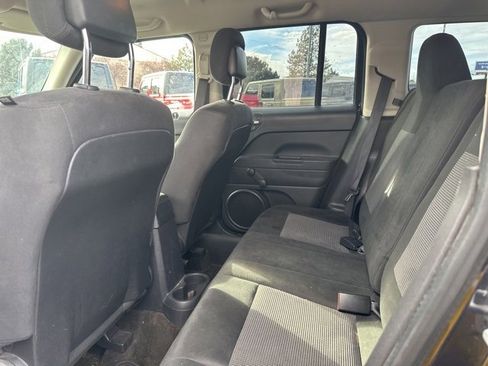 Used 2014 Jeep Patriot Sport w/ Southwest Package image 15