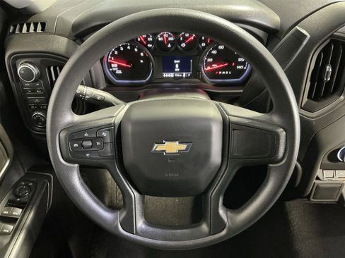 Used 2025 Chevrolet Silverado 1500 Custom image 24