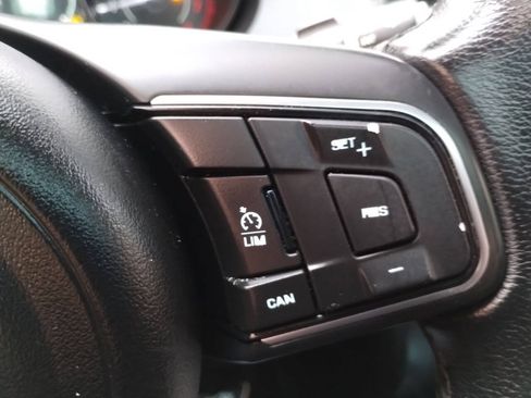 Used 2019 Jaguar E-PACE S AWD/4WD image 44
