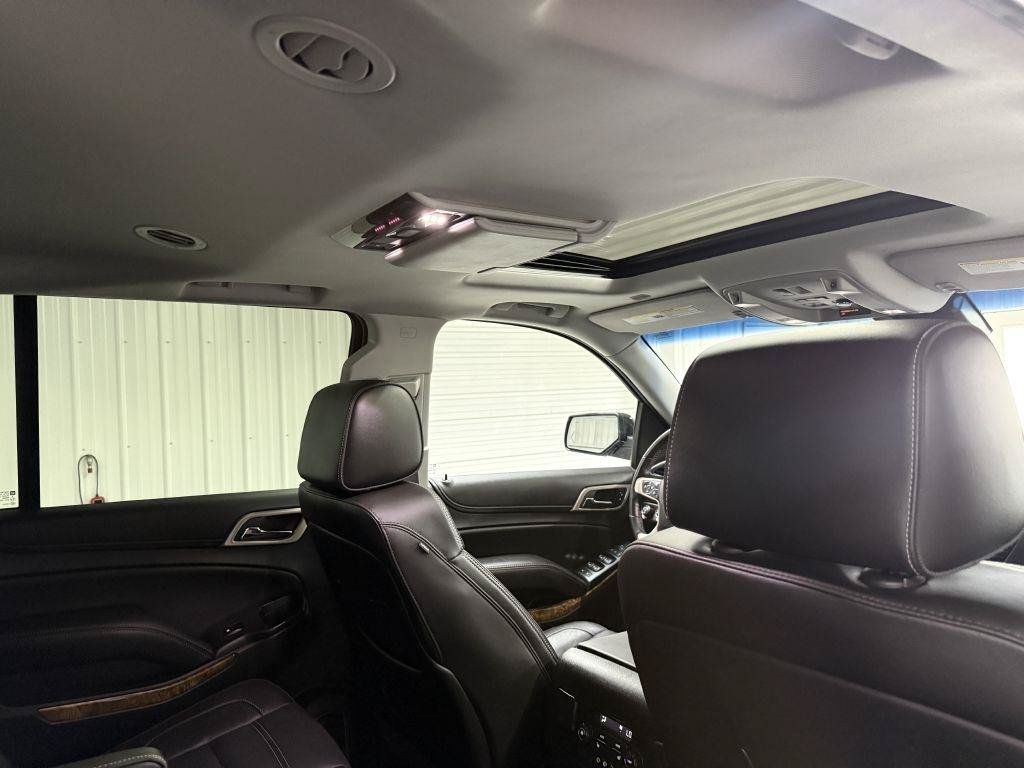 Used 2015 GMC Yukon XL Denali w/ Touring Package AWD/4WD image 45