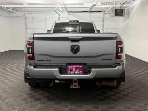 Used 2024 RAM 3500 Limited w/ Night Edition AWD/4WD image 10