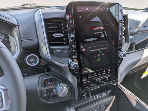 New 2026 RAM 1500 Laramie AWD/4WD image 12