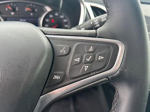 Used 2023 Chevrolet Equinox LT AWD/4WD image 25