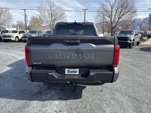 Used 2025 Toyota Tundra SR5 w/ SR5 Convenience Package AWD/4WD image 6