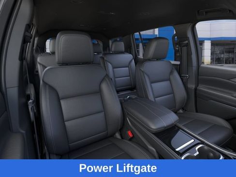 New 2026 Chevrolet Traverse LT w/ Midnight/Sport Edition FWD image 17