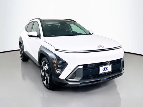 New 2026 Hyundai Kona Limited FWD image 3