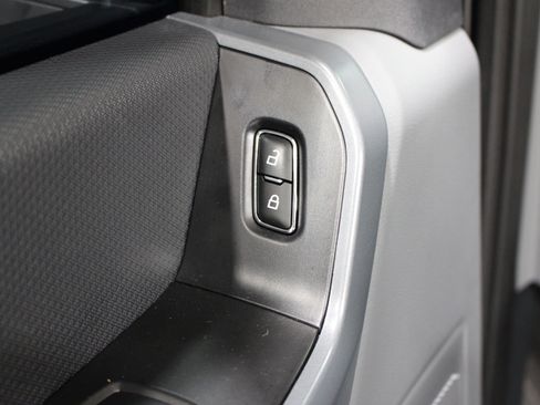 Used 2023 Ford F150 XLT AWD/4WD image 8