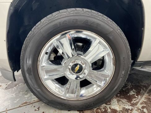 Used 2007 Chevrolet Tahoe LTZ w/ LTZ Preferred Equipment Group AWD/4WD image 26