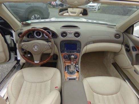 Used 2009 Mercedes-Benz SL 550 image 36