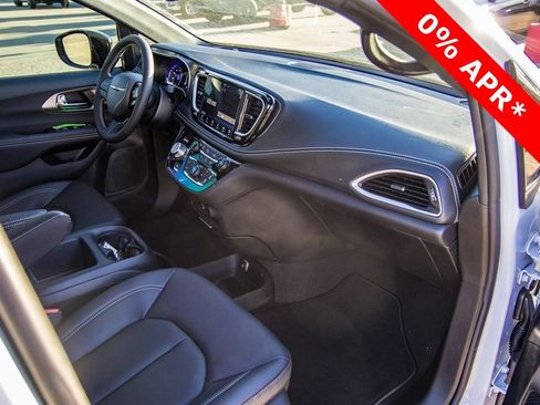 New 2026 Chrysler Pacifica Select w/ S Appearance Package FWD image 67