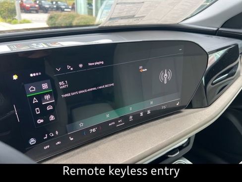 New 2025 Audi Q5 Premium image 8