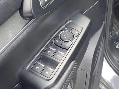 New 2025 Ford Ranger Lariat w/ Black Appearance Package image 22