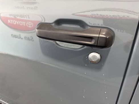 Used 2024 Jeep Wrangler Sport S image 17