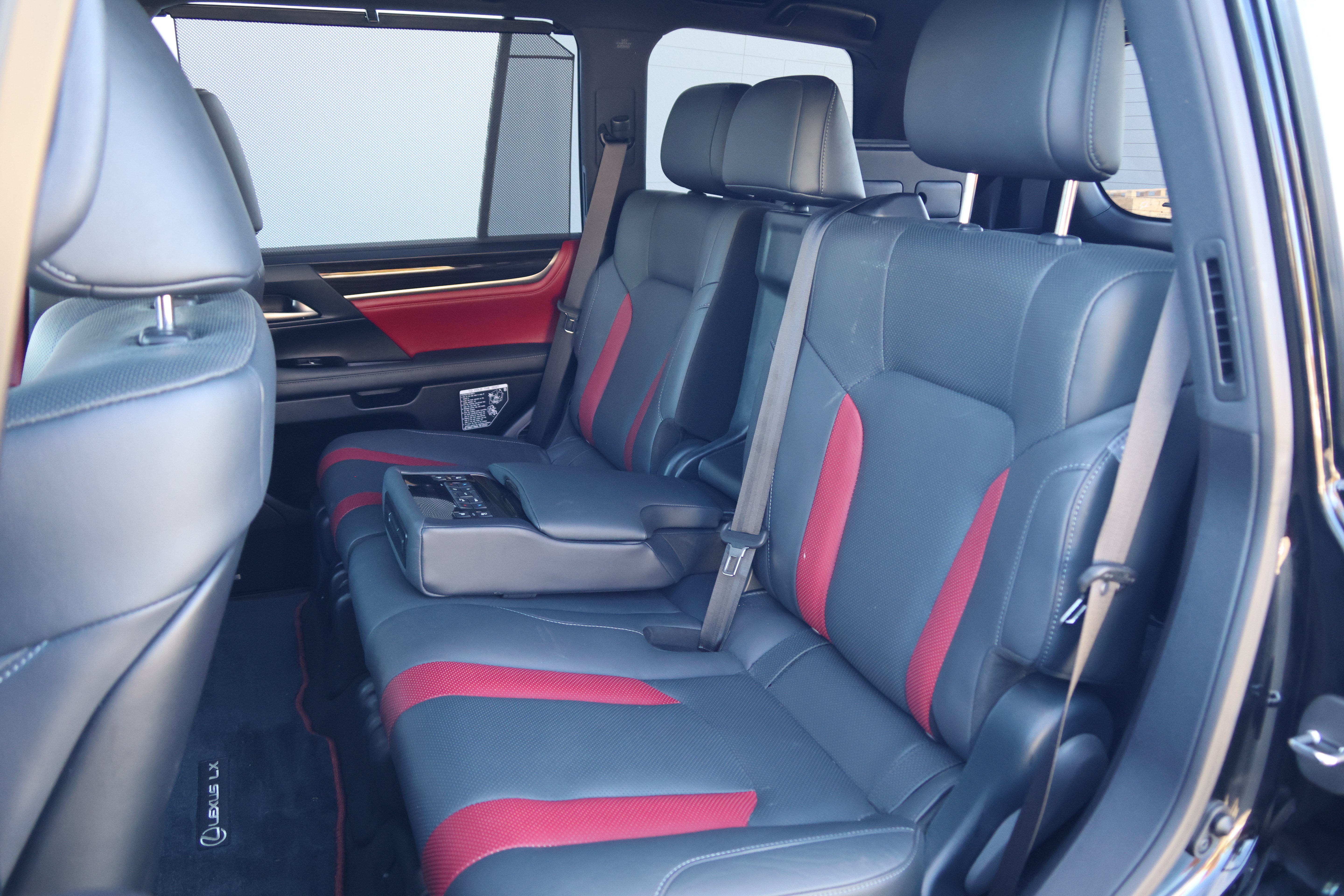 Used 2021 Lexus LX 570 4WD w/ Inspiration Series #2 image 39