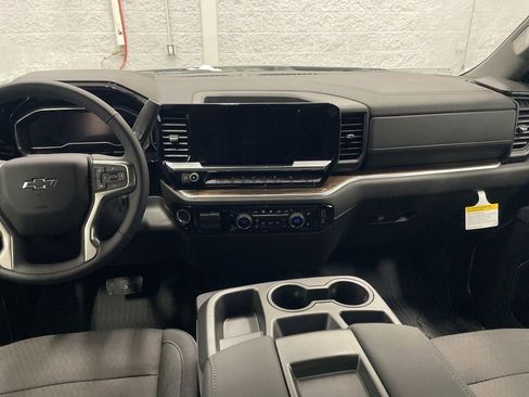 New 2025 Chevrolet Silverado 1500 RST image 30