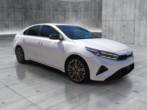 Used 2023 Kia Forte GT w/ GT2 Package FWD image 8