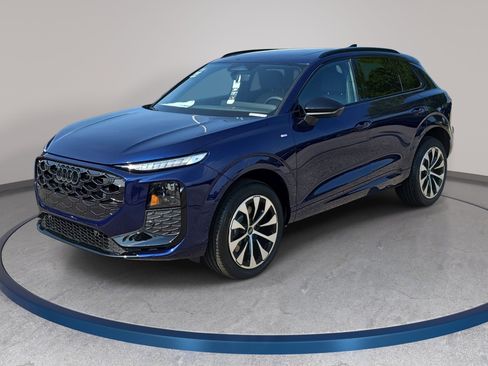 New 2026 Audi Q3 quattro 2.0T AWD/4WD image 1