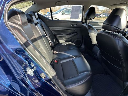 Used 2023 Nissan Altima 2.5 SR image 13