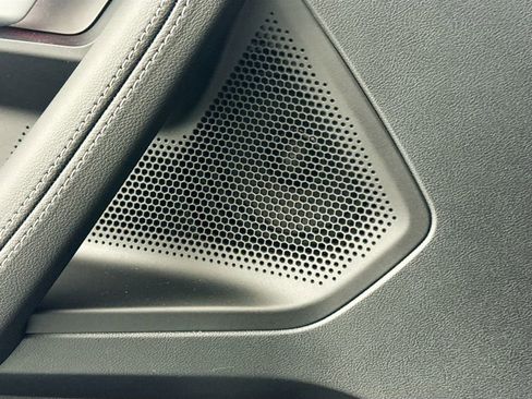 Used 2025 BMW M2 image 19