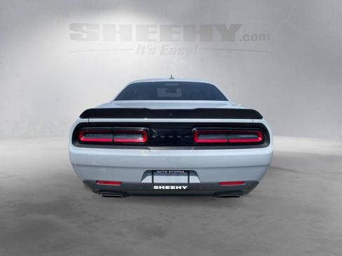 Used 2022 Dodge Challenger R/T w/ Plus Package RWD image 5
