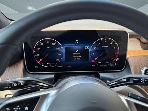 Used 2024 Mercedes-Benz GLC 300 4MATIC image 20