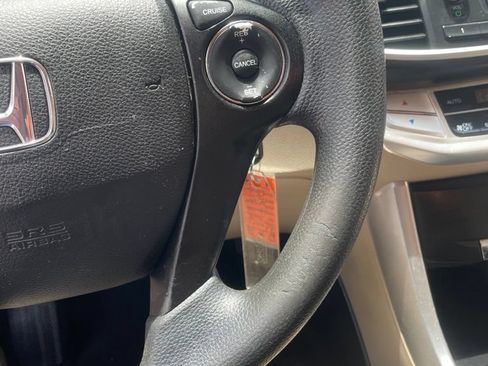 Used 2013 Honda Accord LX image 14