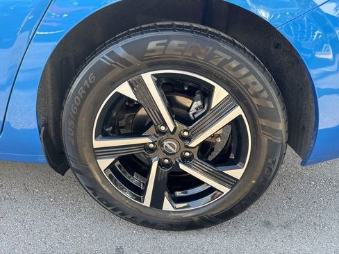 Used 2024 Nissan Sentra SV FWD image 23