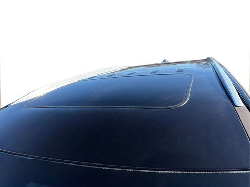 Used 2021 Buick Enclave Avenir w/ Avenir Technology Package image 13