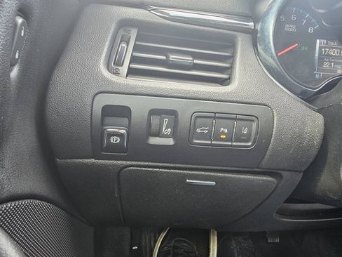 Used 2015 Chevrolet Impala LTZ FWD image 23