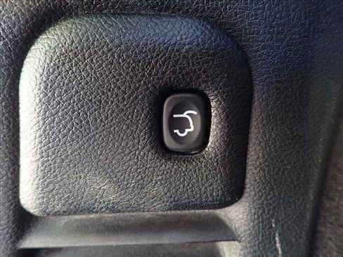 Used 2023 Dodge Durango GT AWD/4WD image 8