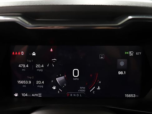 Used 2025 GMC Canyon AT4 w/ Technology Plus Package AWD/4WD image 15