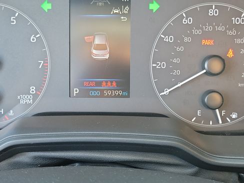 Used 2024 Toyota Corolla LE FWD image 25