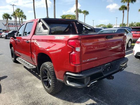 Used 2021 Chevrolet Silverado 1500 LT Trail Boss image 3