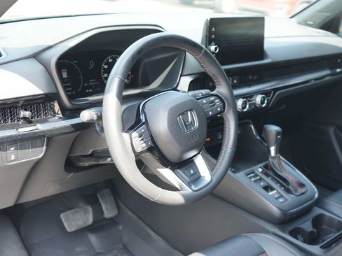 Used 2024 Honda CR-V Sport Touring image 8