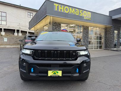 Used 2022 Jeep Grand Cherokee Trailhawk w/ Advanced Protech Group II