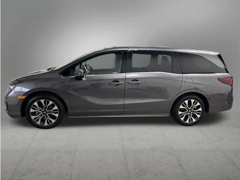Certified 2026 Honda Odyssey Elite image 3