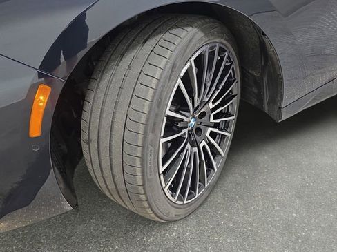 Certified 2026 BMW 740i xDrive AWD/4WD image 30