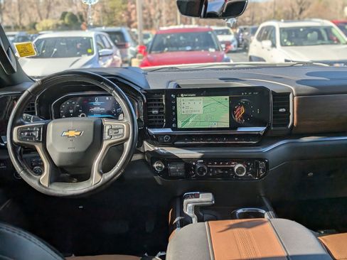 Certified 2023 Chevrolet Silverado 1500 High Country image 19