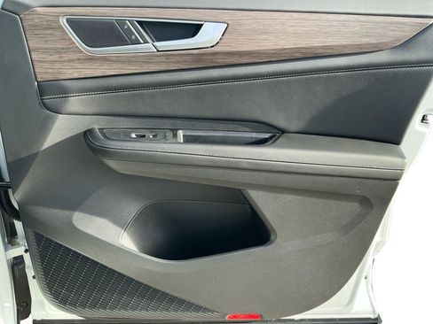 New 2026 Volkswagen Atlas SEL image 16