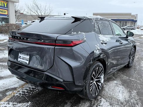 Used 2024 Lexus RZ 450e Premium image 3