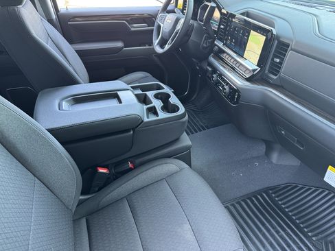 New 2026 Chevrolet Silverado 1500 LT w/ Z71 Off-Road Package AWD/4WD image 22