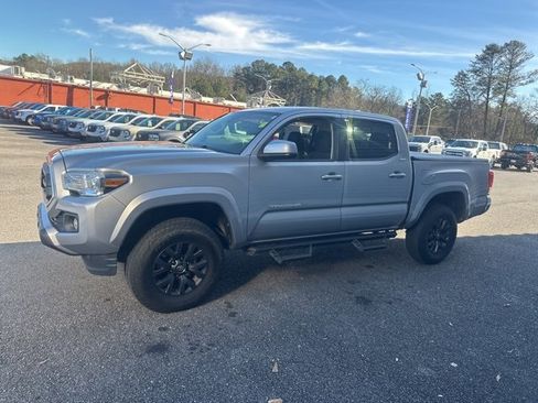 Used 2020 Toyota Tacoma SR5 image 6
