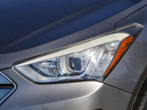 Used 2014 Hyundai Santa Fe Sport 2.0T w/ Technology Package 05 FWD image 8