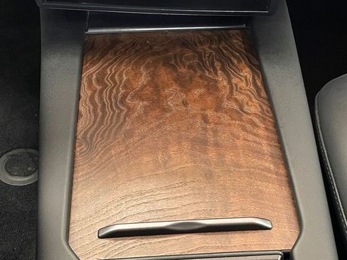 Used 2020 Tesla Model S Long Range Plus image 34