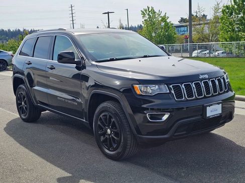 Used 2021 Jeep Grand Cherokee Laredo X AWD/4WD image 7